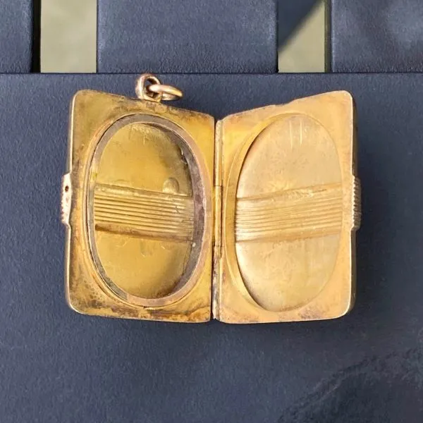 Antique Victorian Aesthetic Revival Engraved Locket