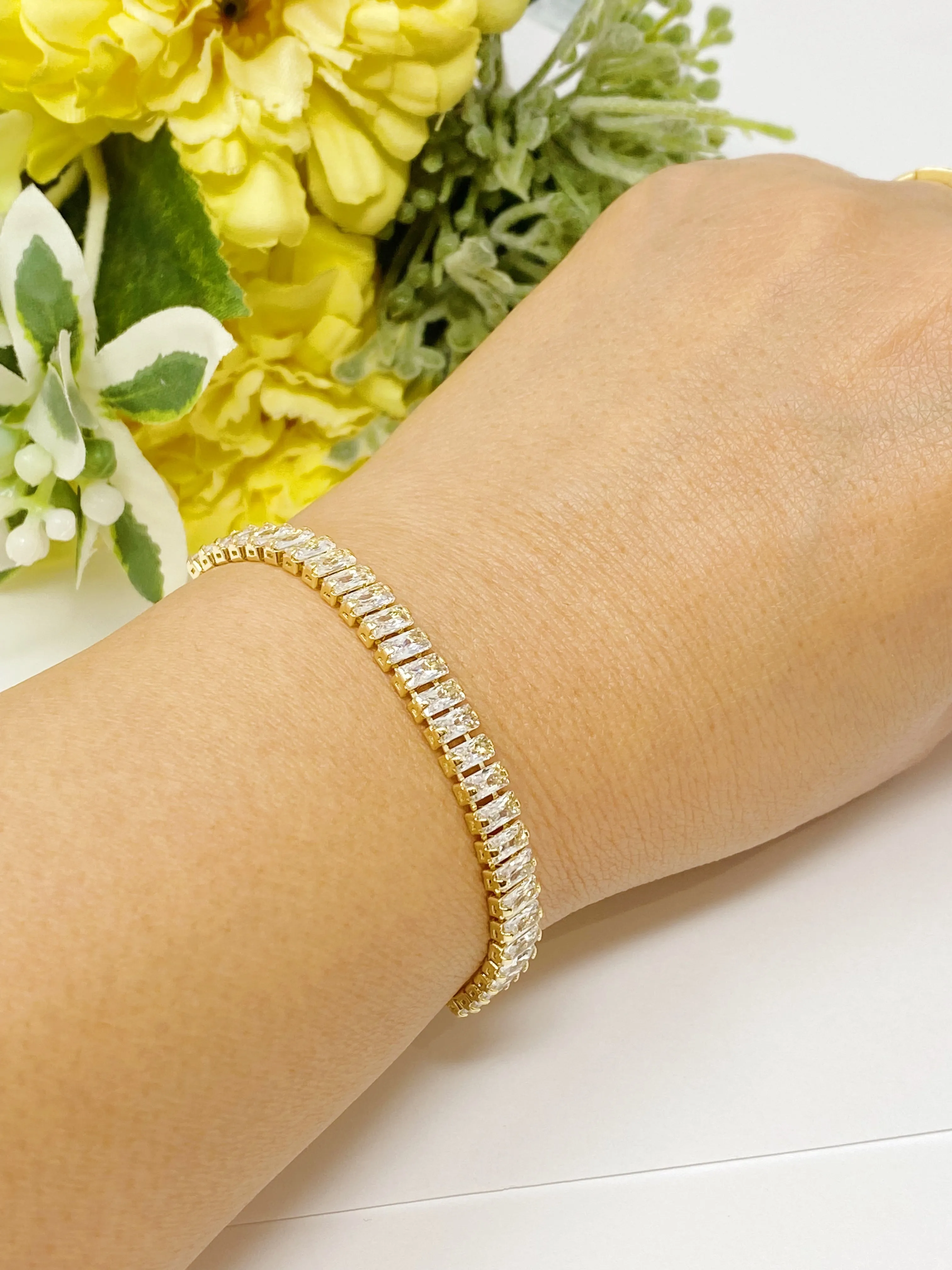 Cubic Zirconia Square Cut Stones Dainty Chain With Sliding Draw String Bracelet
