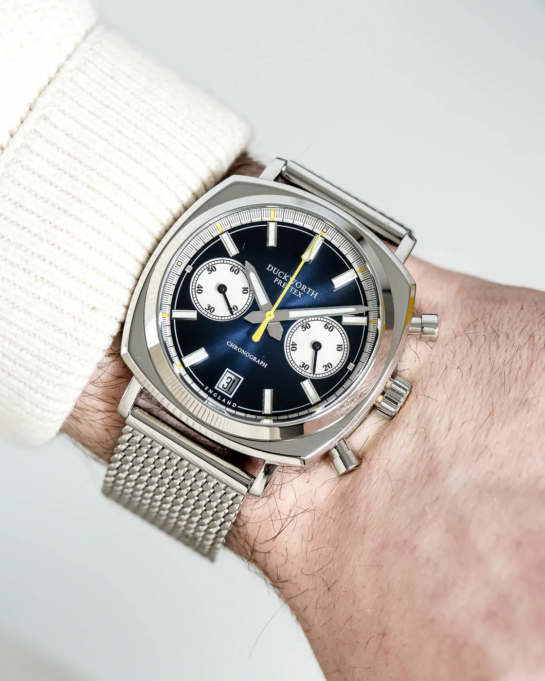 Duckworth Prestex 42 Blue Sunburst Mesh Bracelet