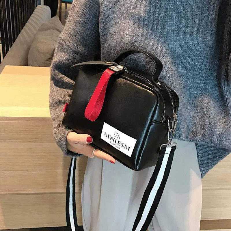 High quality Boston Women's  handbags Diagonal shoulder Special luxury handbag Women's crossbody bag wide strap KYIDER
