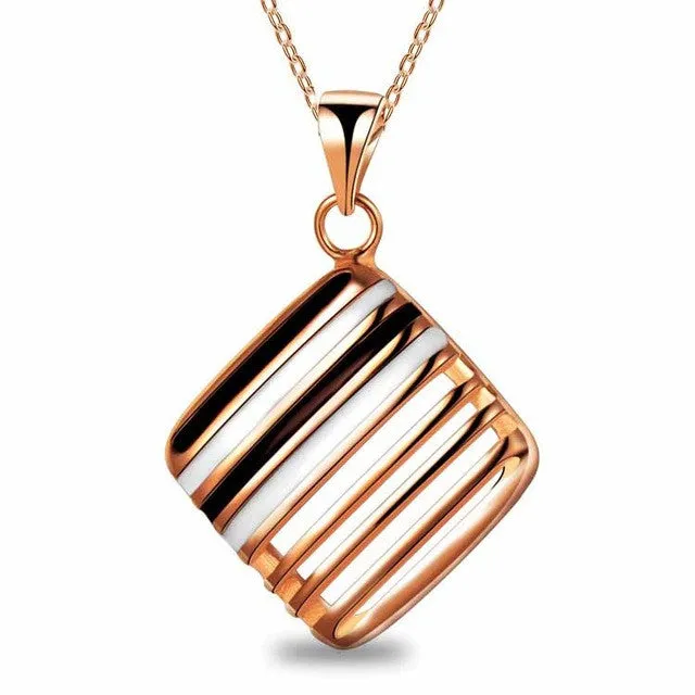 Hollow Fashion Crystal Square Pendant Necklace for women