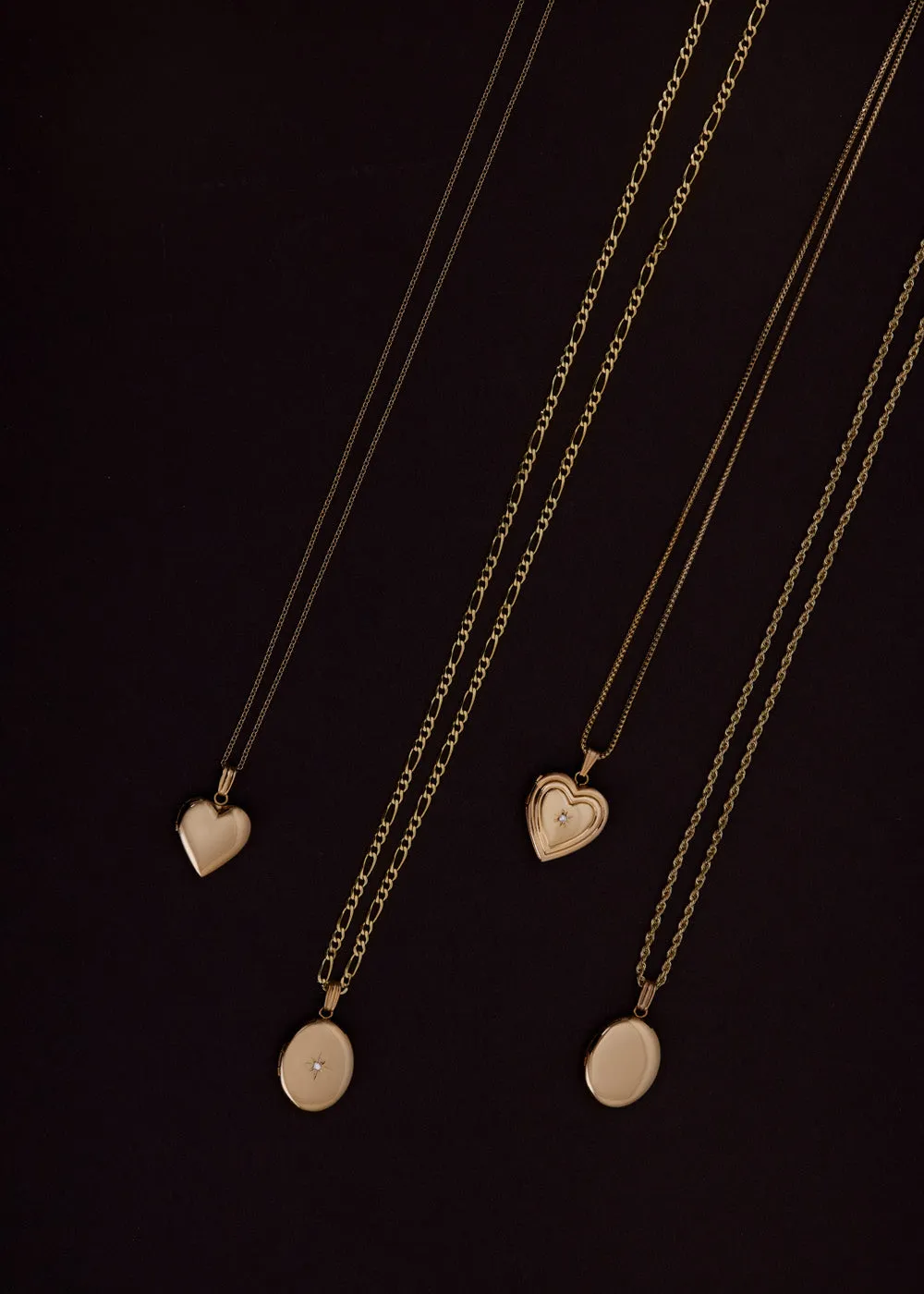 Maison Oval Locket Diamond