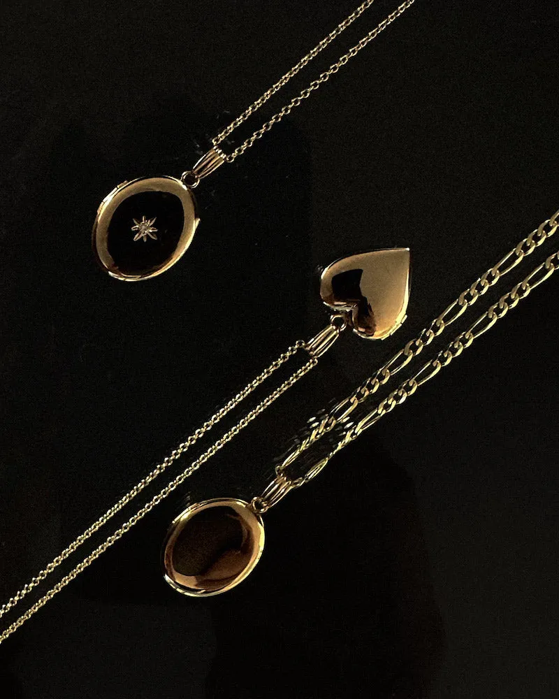 Maison Oval Locket Diamond