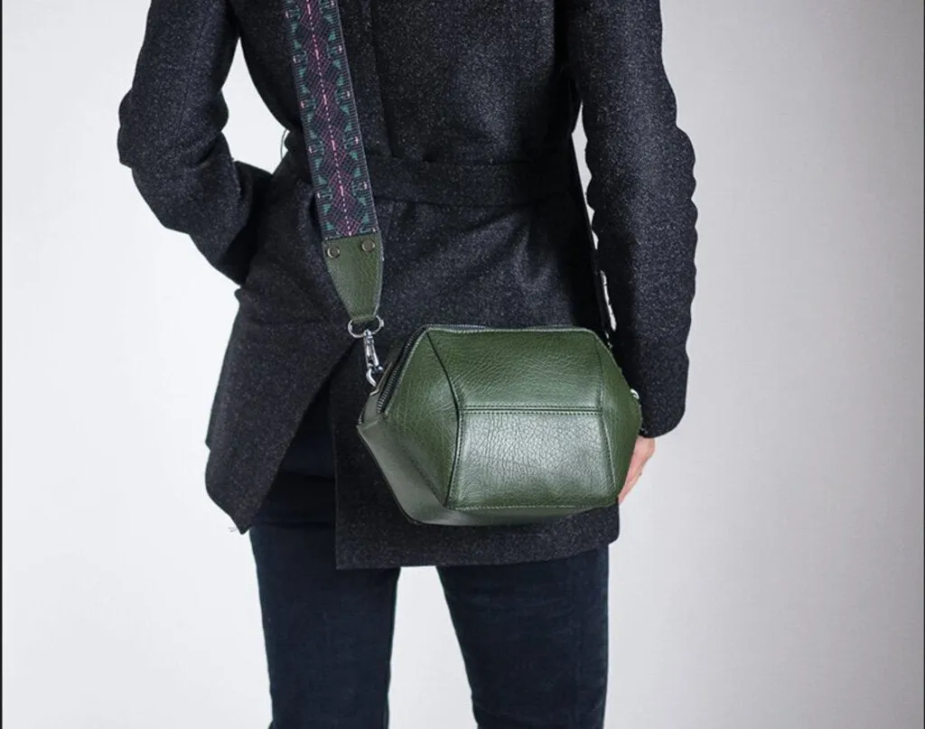 NEW Geometric Crossbody Bag w/Interchangeable Straps