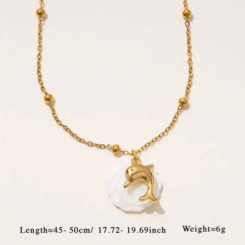 Ocean Seashell Pendant Necklaces