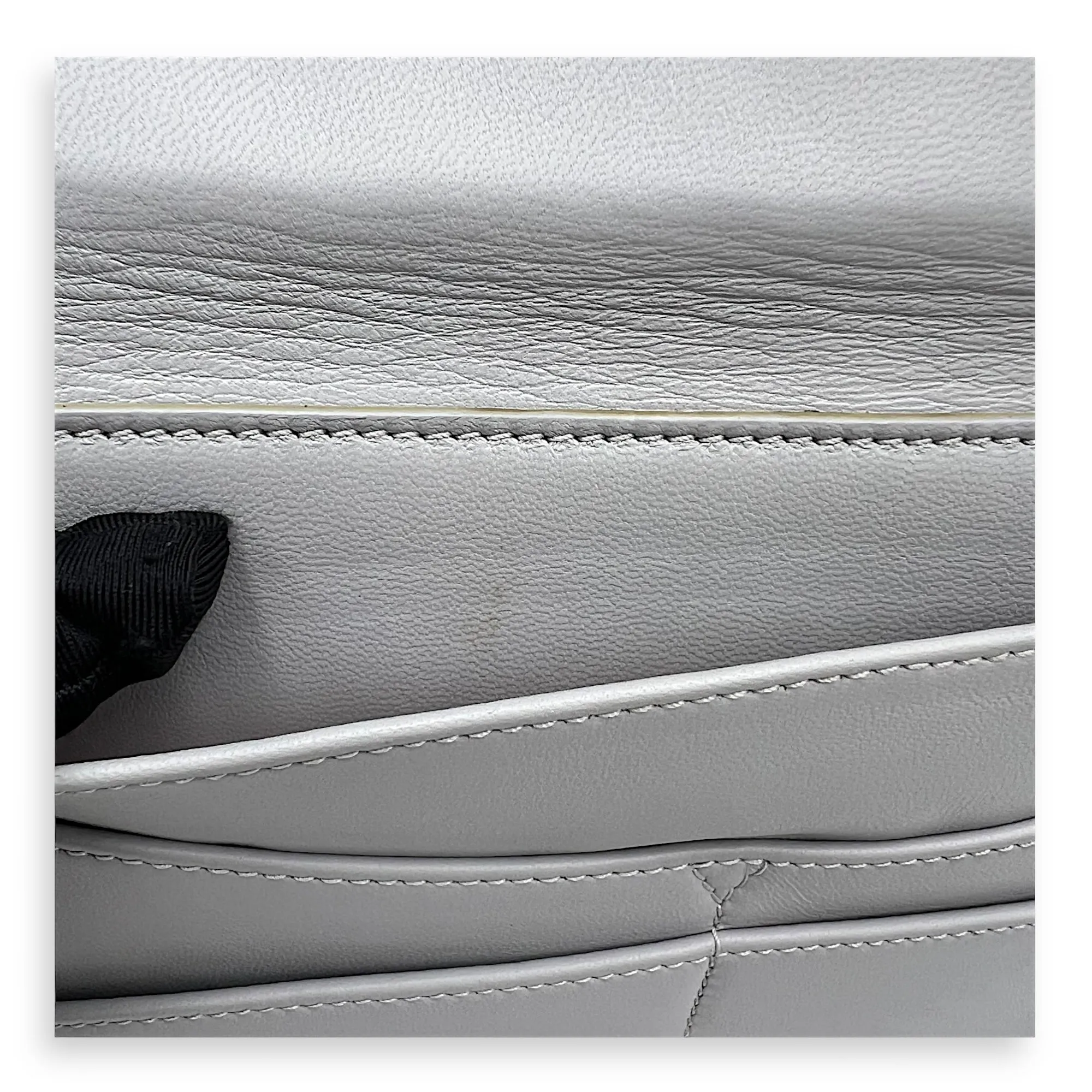 Stardust Crossbody Bag Grey in Lambskin, Silver hardware
