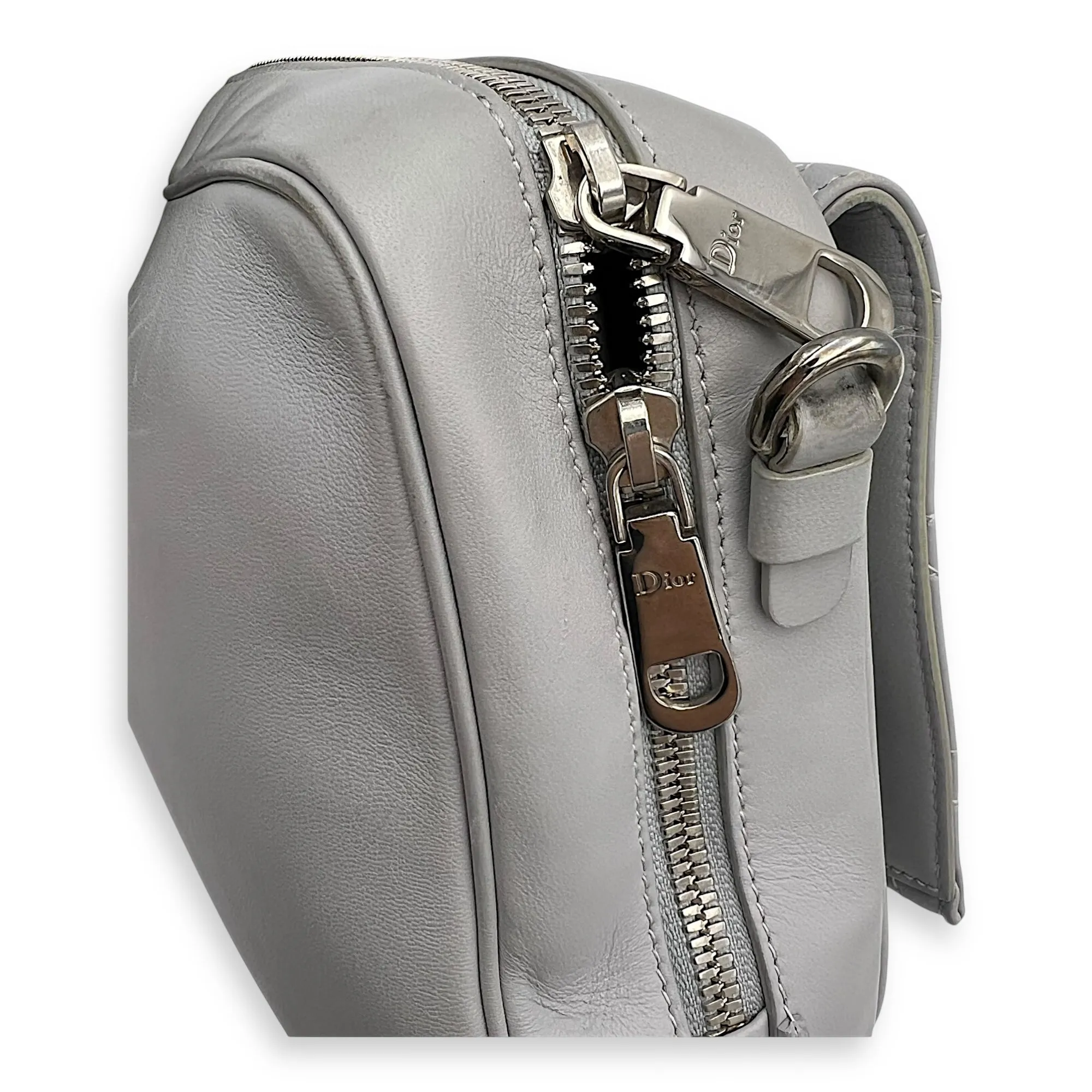 Stardust Crossbody Bag Grey in Lambskin, Silver hardware