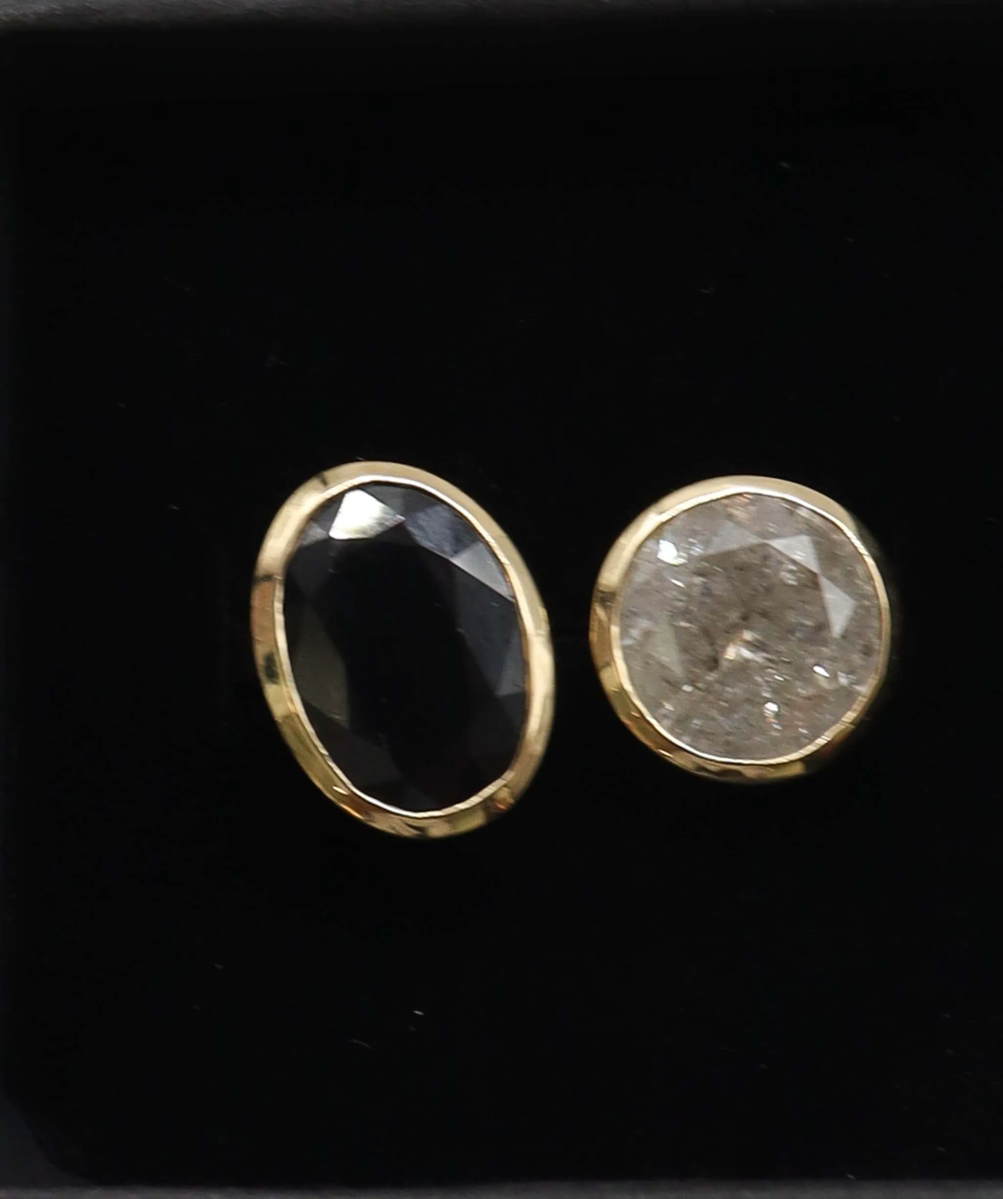 Twin Ring Blue Sapphire   Diamond Yellow Gold DXBS2686