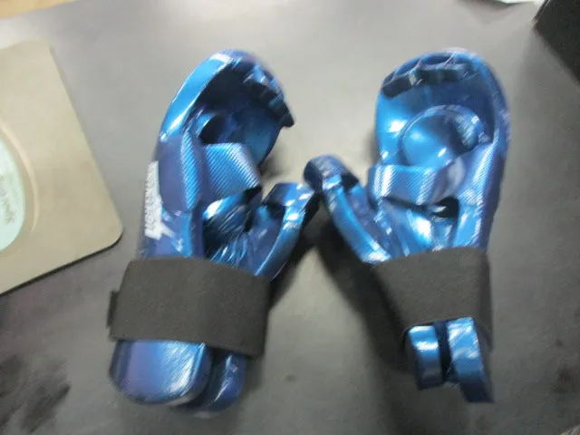 Used Proforce Lighting Sparring Gloves - Youth